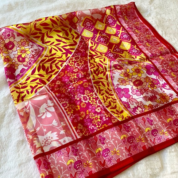 Adrienne Landau Studio Silk Scarf - Picture 4 of 5